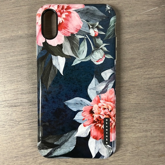 Floral Iphone XR Phone Case - Picture 1 of 3